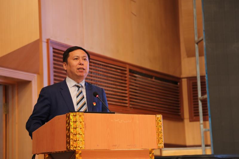 孟处长主持.jpg